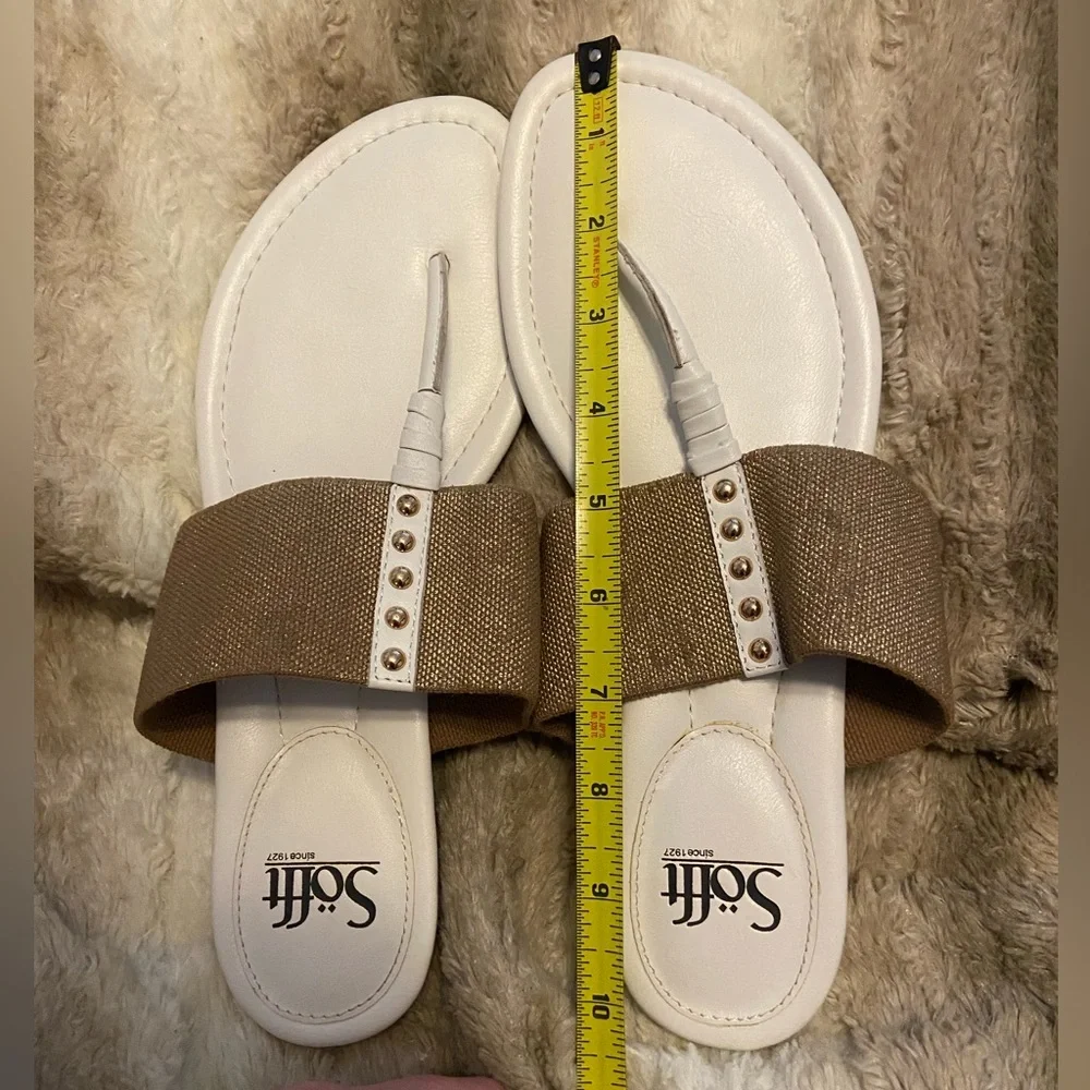 *3/$25* Sofft White and Gold Thong Sandals Size 10 - Picture 6 of 9